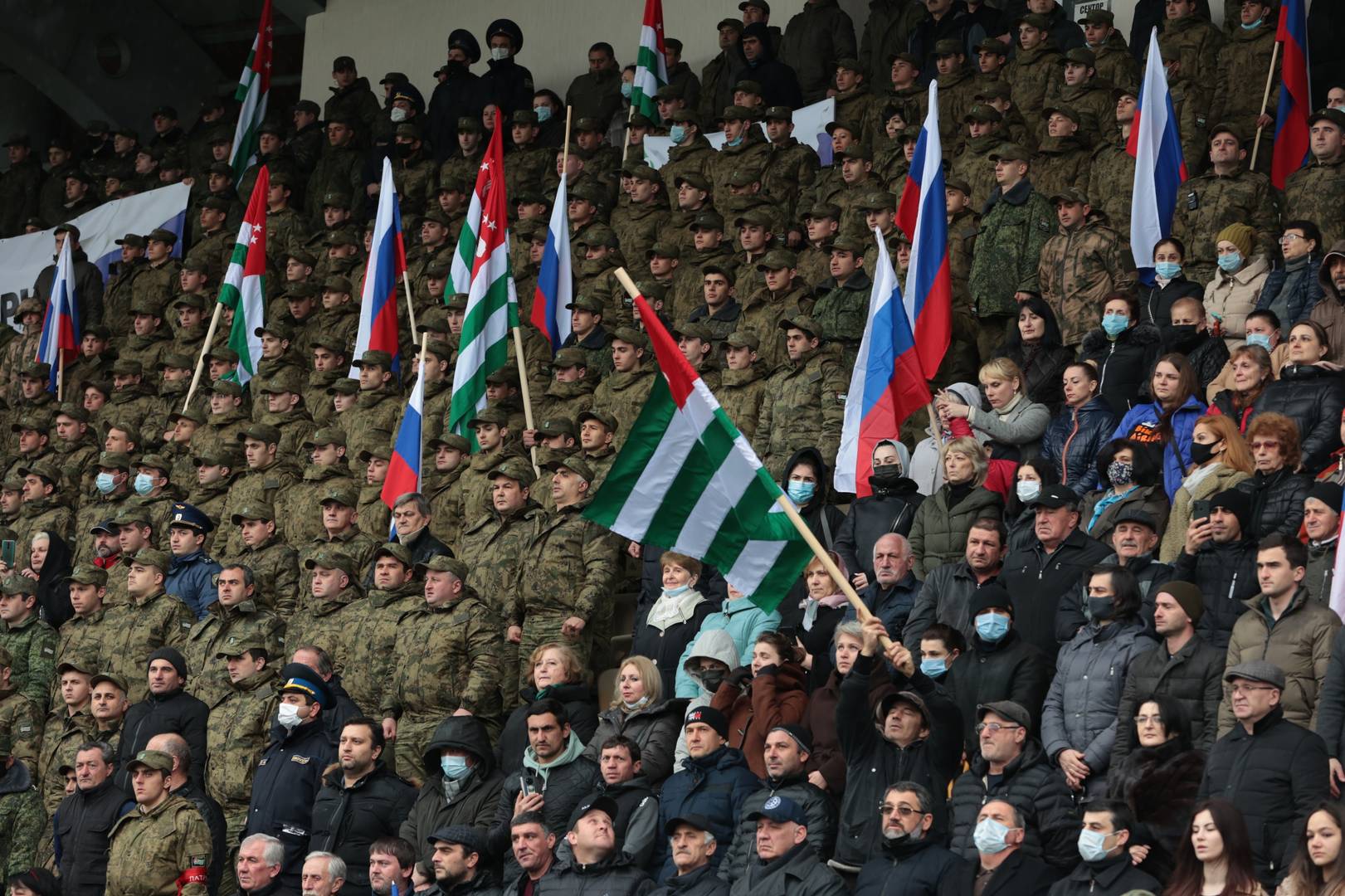 Митинг в Сухуме в поддержку России. 11.03.2022