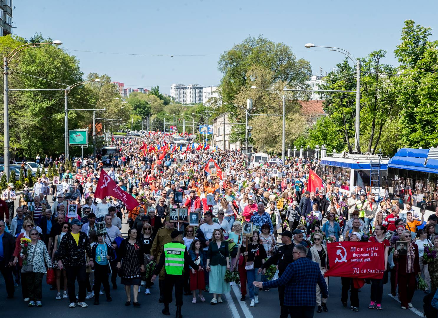 Шествие 9 мая 2022 года в столице Молдавии в Кишиневе