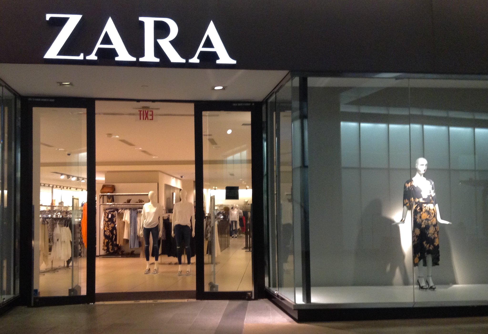 Популярный брэнд Zara