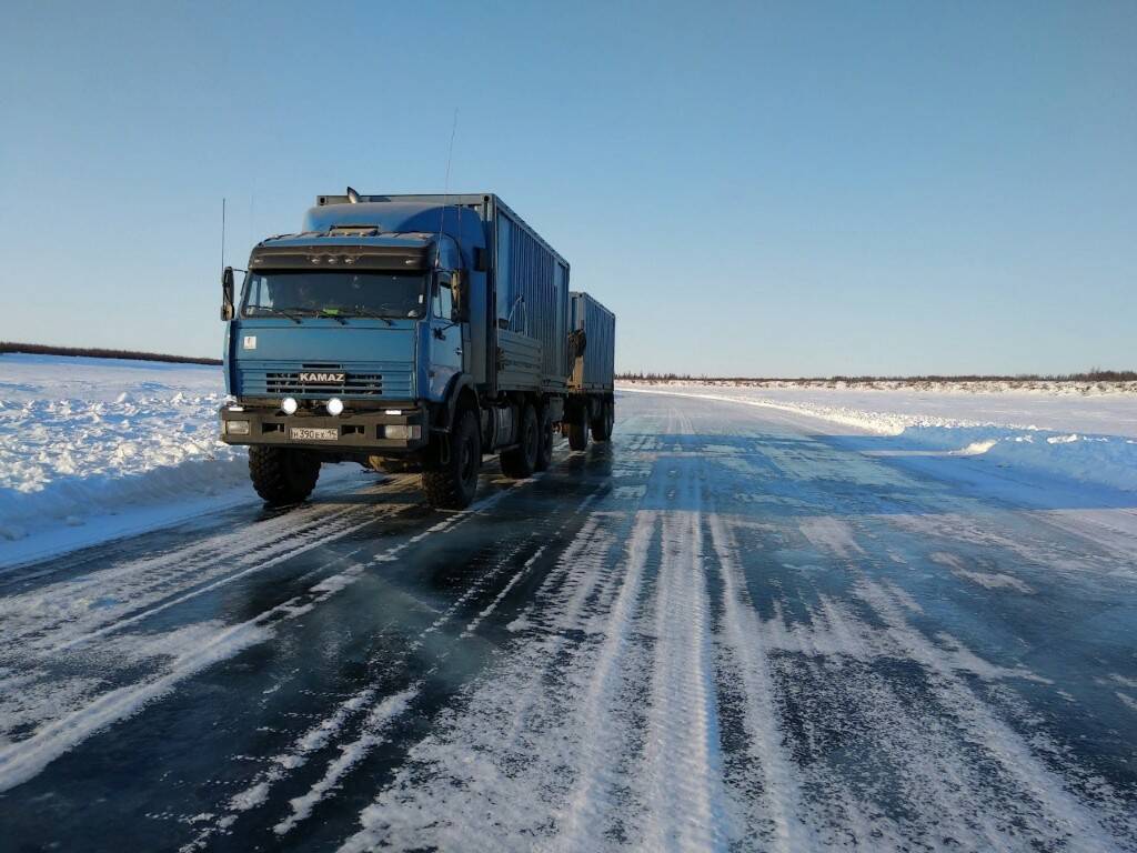 Автозимник в Якутии