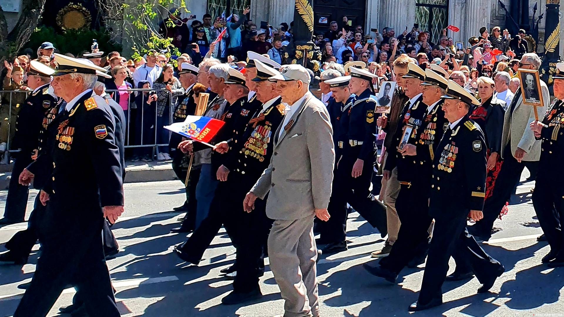 Ветераны на Параде Победы в Севастополе 