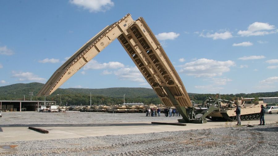 M1 Abrams Joint Assault Bridge