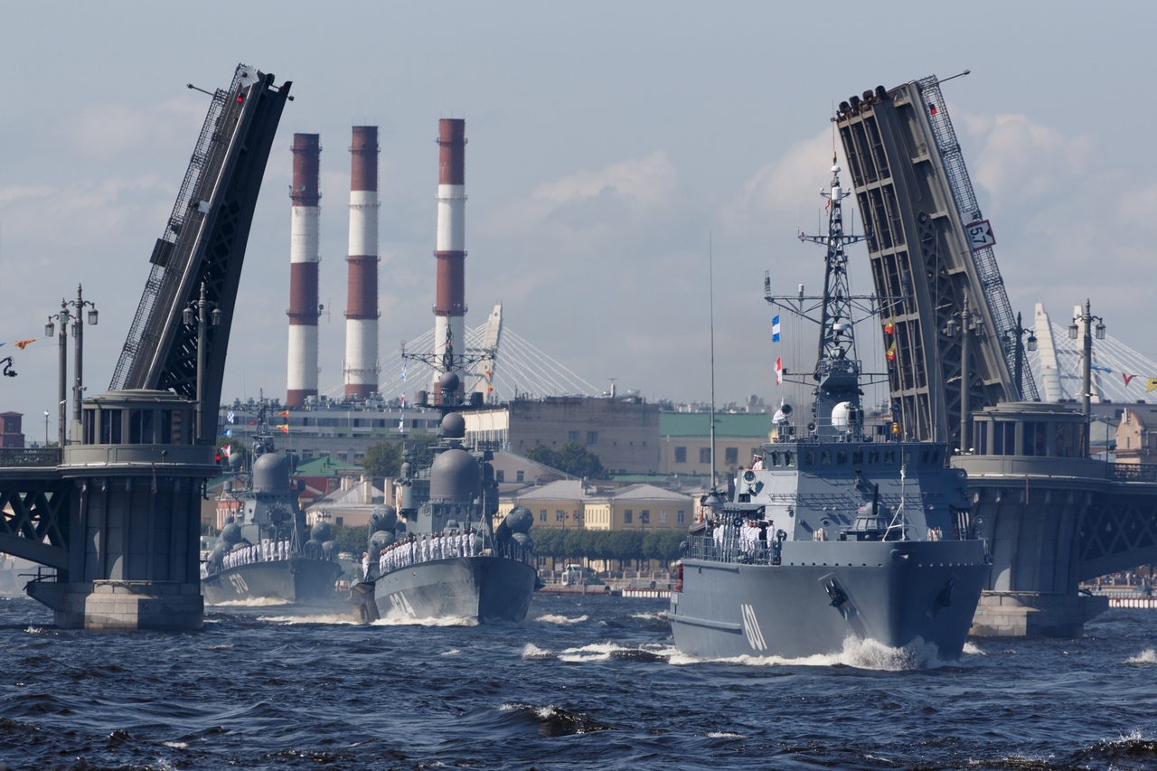 Парад ВМФ в Санкт-Петербурге