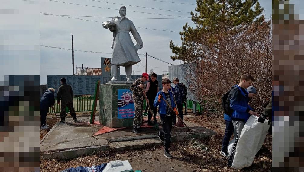 Уборка памятников защитникам Отечества. Хакасия