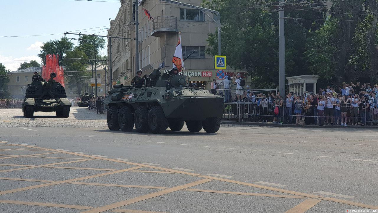 БТР на Баррикадной улице