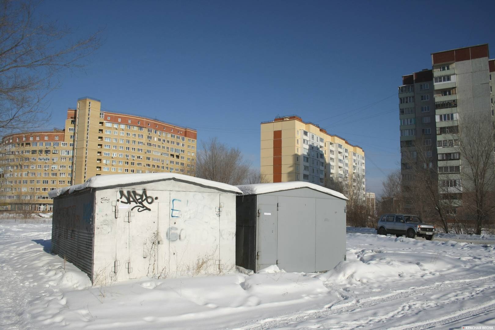 Гаражи