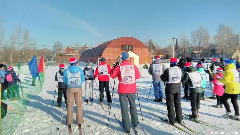 Лыжня России. Ветераны спорта перед стартом. Уфа.