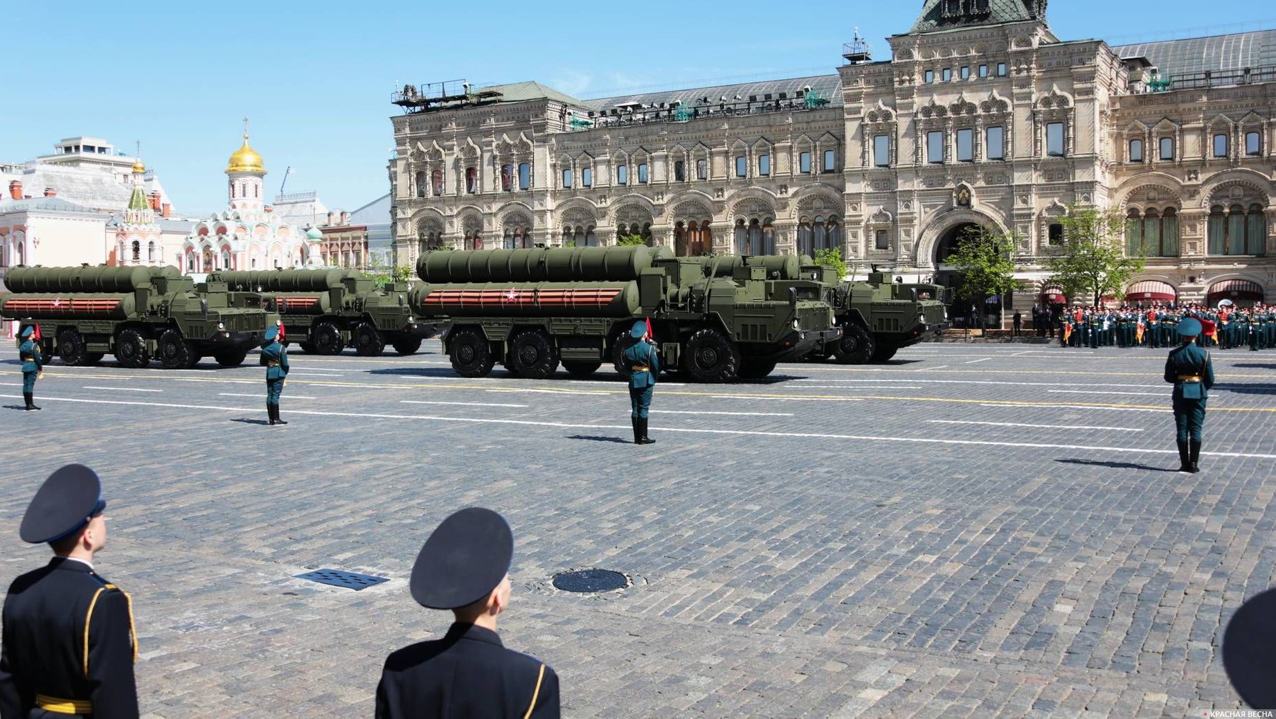 Система ПВО С-400 на Параде 9 мая в Москве