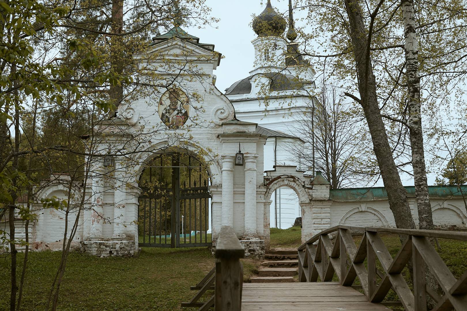 Храм святителя Николая в Бережках