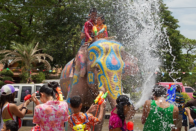 Songkran_8_-_Ayutthaya