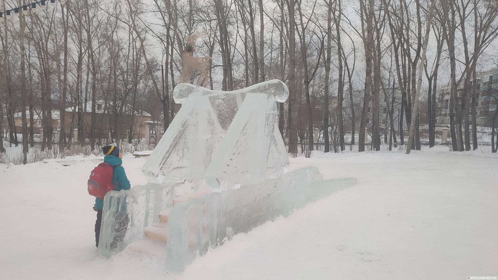 Маленькая зимняя горка