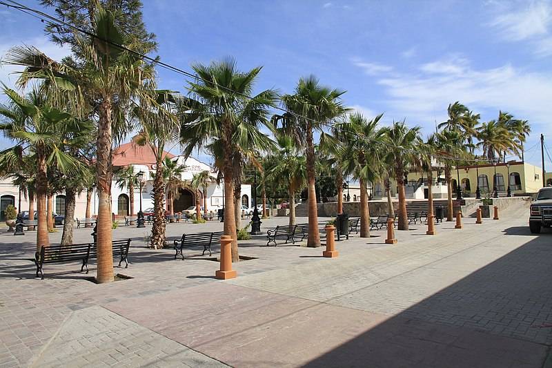 Plaza Todos Santos BCS — panoramio