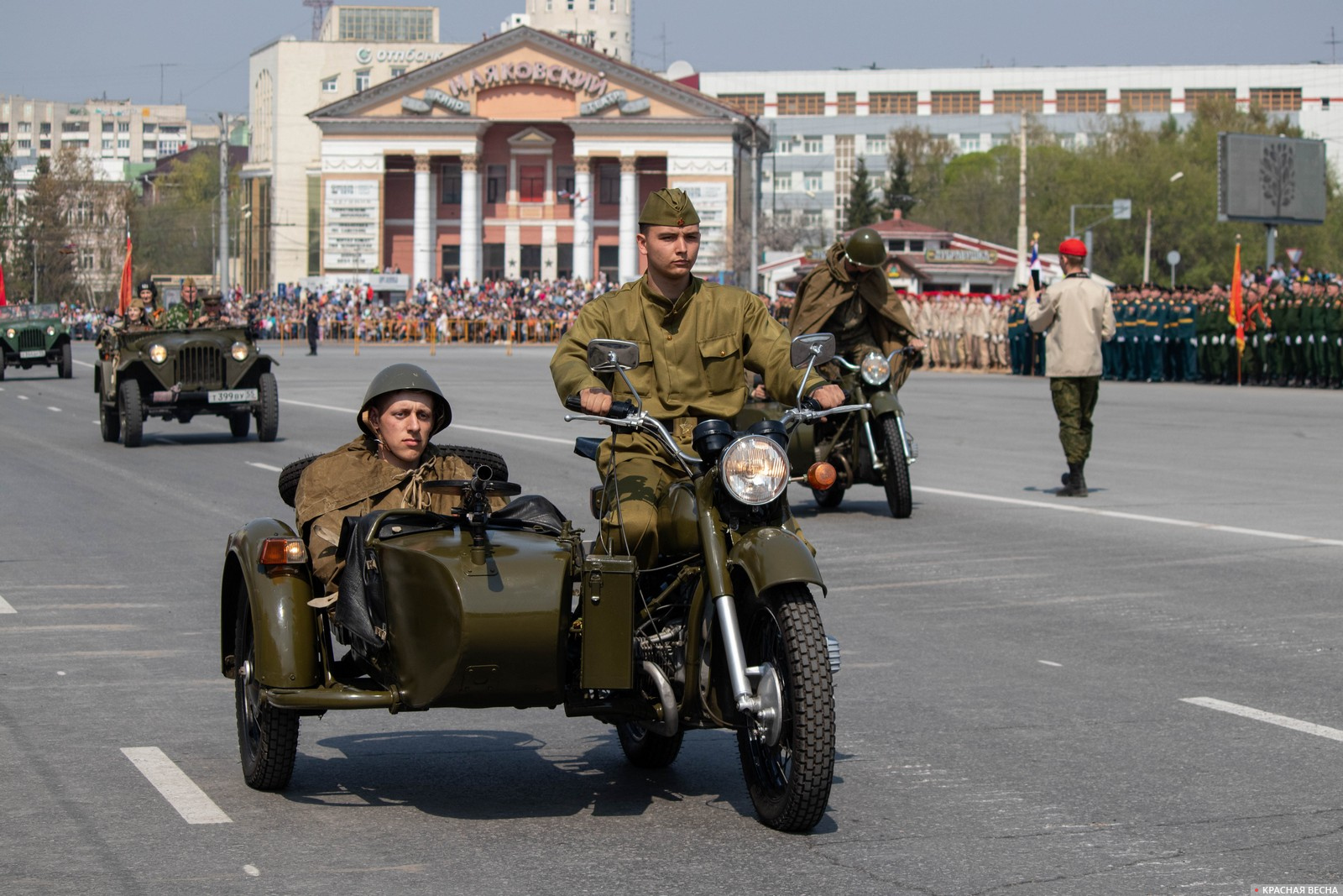 Ретро-техника на параде Победы. Омск. 09.05.2021