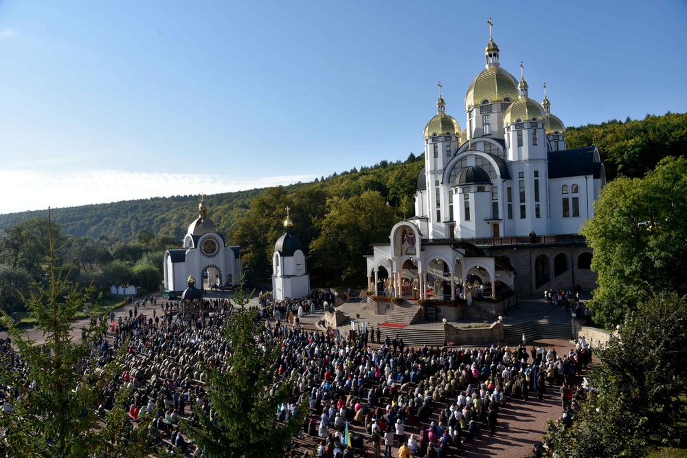 Храмовый комплекс УГКЦ в Зарванице