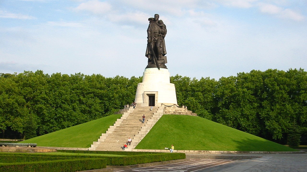 Памятник Воину-освободителю. Трептов-парк, Берлин