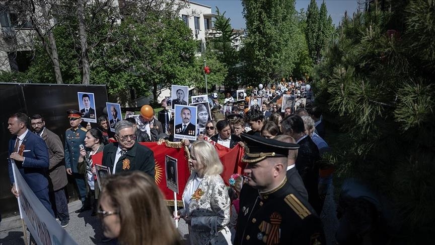 Акция памяти «Бессмертный полк» в Стамбуле