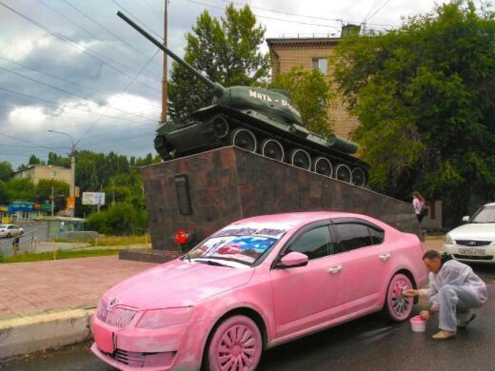 Акция в защиту «Смиховского танка» в Праге, 24.06.2020, Саратов