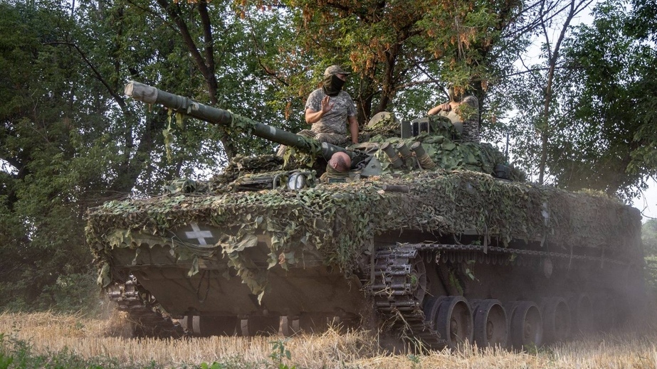 Боевики ВСУ на БМП-3. Угледар.