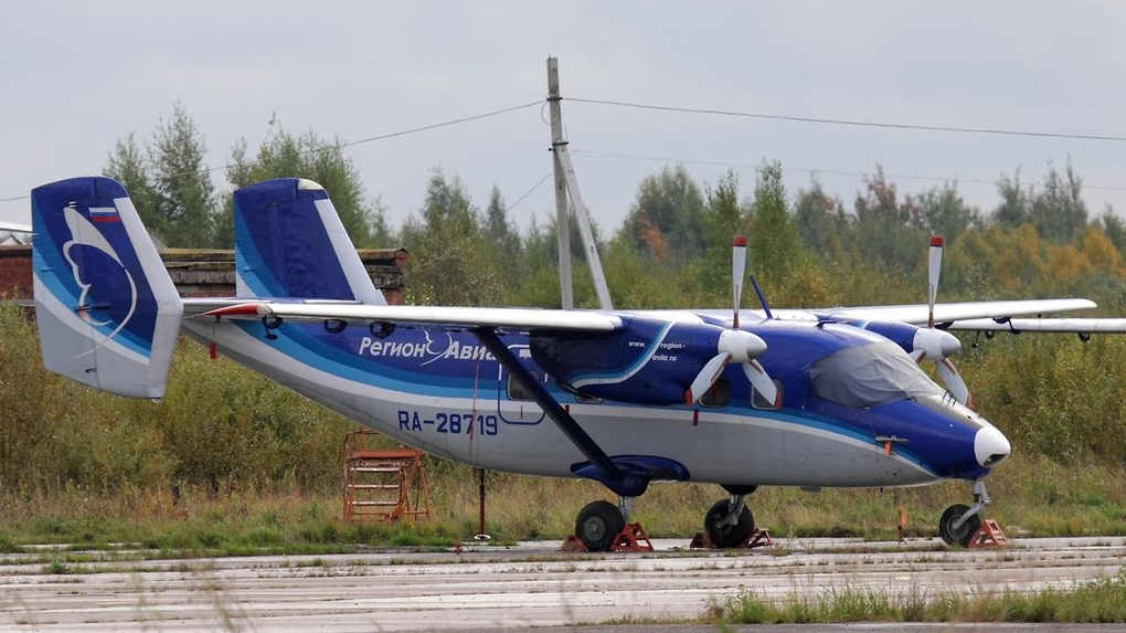 Пассажирский самолет Ан-28