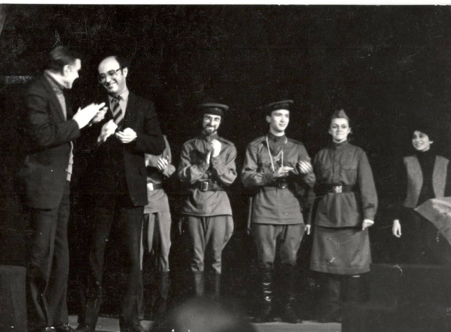 Юрий Бондарев на спектакле «Берег». 1985